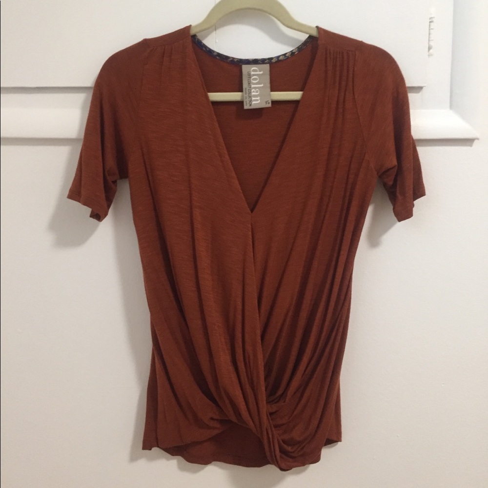 Anthropologie top looks very cute on!